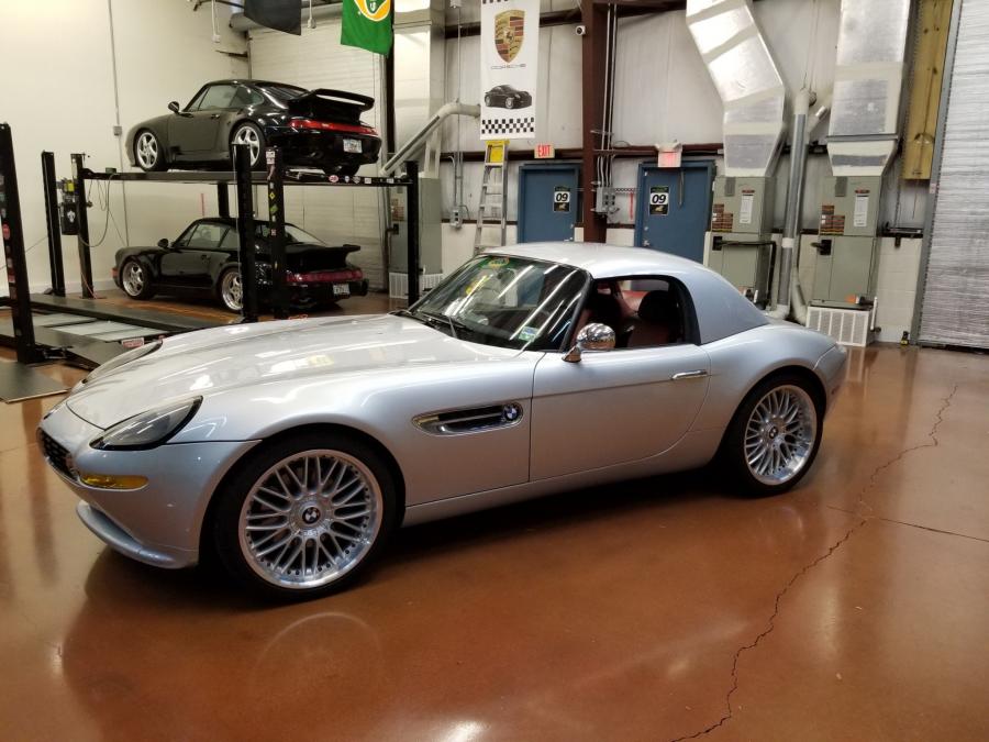  BMW Z8 (E52) 2001 года  (фото 26 из 98)